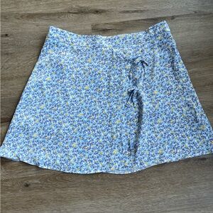 Blue floral mini skirt